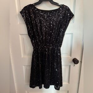 H&M Black Sequin Dress. Size medium. Cap sleeve with elastic waist. EUC.